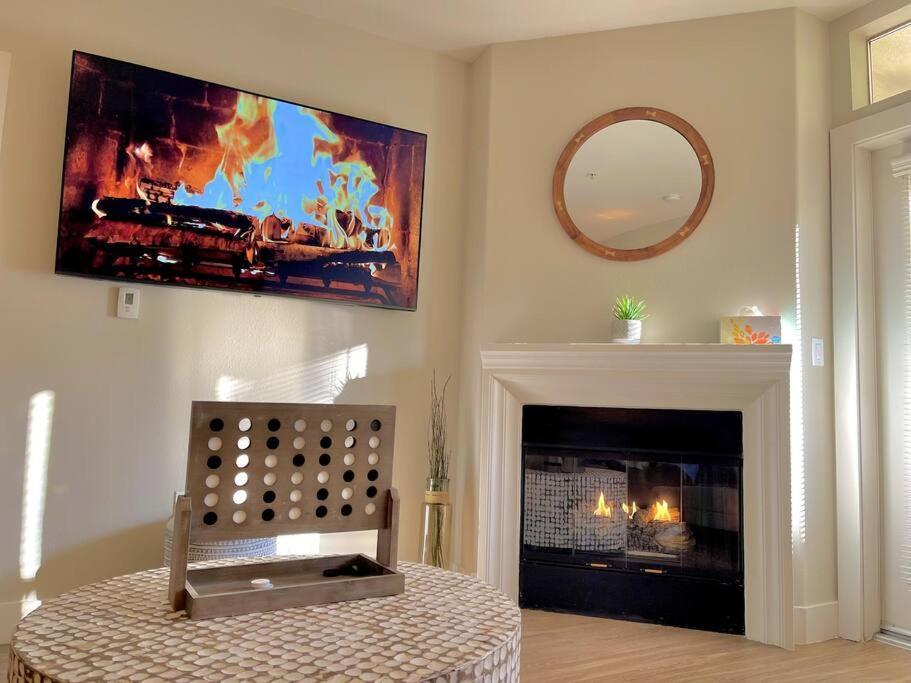 Cozy 2 Bedroom 2 Bathroom With Pool, Gym, Apartahotel *